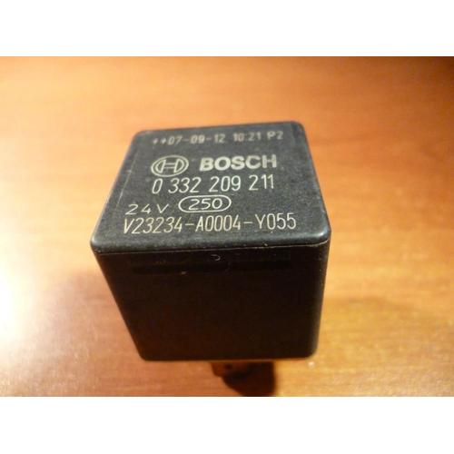 Relais Mercedes Bosch Multifonctions 5-Broches 24v /20 A/Ref0332209211