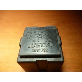 Relais Auto Multifonction /Mercedes /Iveco /Ref/2991712 Hella/24v/40a/4 Broches