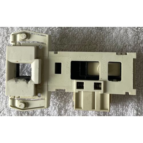 Verrou / Sécurité d'Ouverture de Porte - DA053 6A988043A pour Lave-Linge CANDY - CWD146 ou autres modèles ou marques...