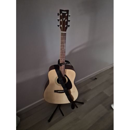 Guitare Yamaha Acoustique