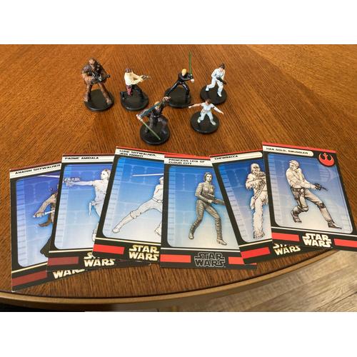 Lot De 31 Figurines Star Wars Miniatures