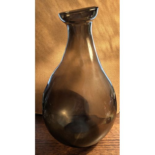 Grand vase en verre fumé