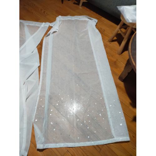 Paire De Voilages Blancs Anciennement Avec Étoiles Argentées 107 X 170 Cm