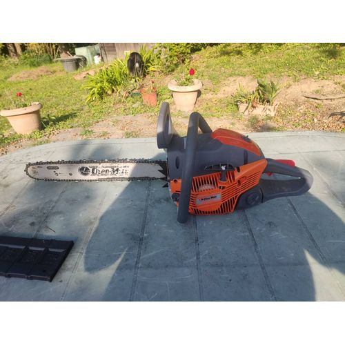 À vendre tronçonneuse thermique Oleo Mac GSH 510