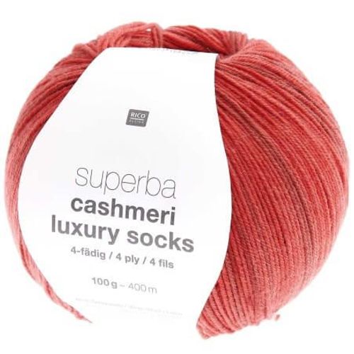 Pelote De Laine À Chaussettes Superba Cashmeri Luxury Socks 4 Fils - 100gr - Rico Design Rouge (015 - Cerise)