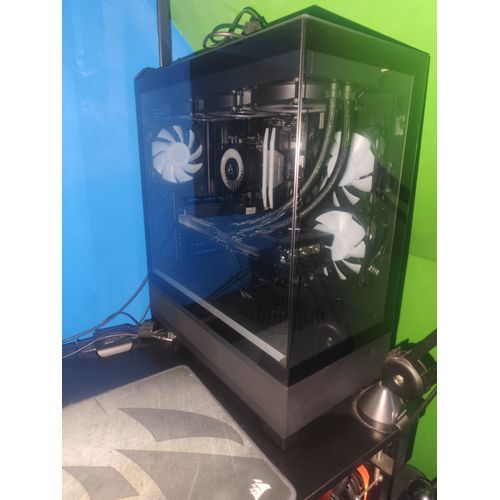 PC Gamer AMD Ryzen 7 7800X3D - 4.2 Ghz - Ram 32 Go - SSD 1 To