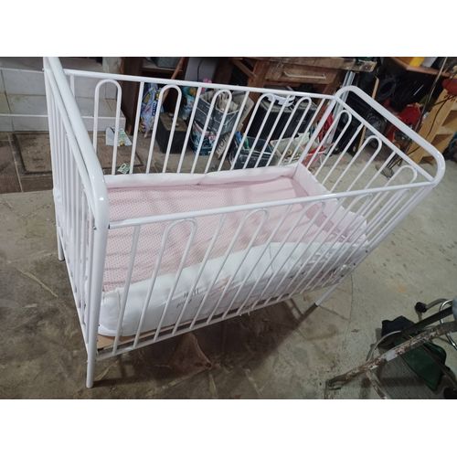 Lit. Enfant. 1er Âge Blanc. Métal Avec Matelas