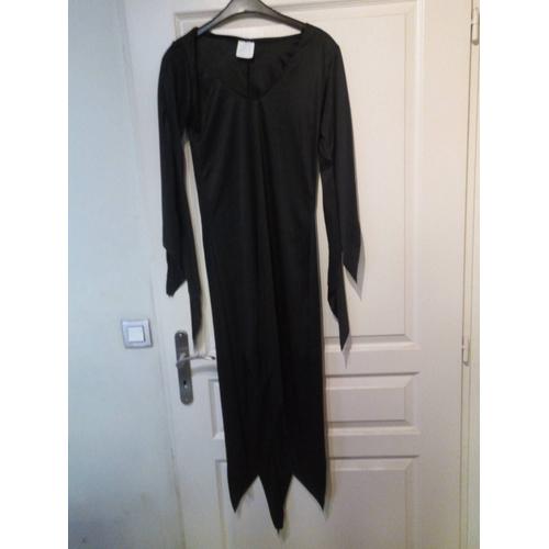 Robe Noire Déguisement Sorcière Sans Marque Taille Estimée 38100/100 Polyester