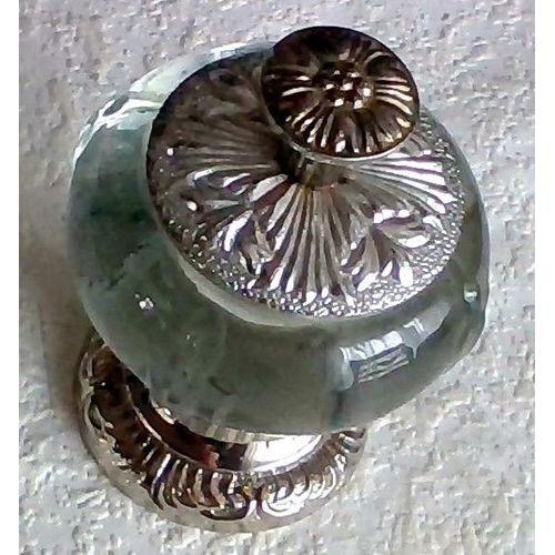 1 CROISILLON EN VERRE AVEC METAL ARGENTE VINTAGE POUR ROBINET
