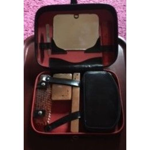 Ancienne Trousse De Toilette Complete