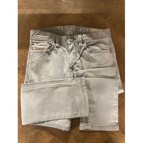 Jean Gris Diesel