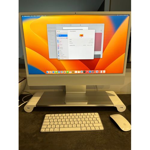 Apple iMac 24" M1 - Ram 8 Go - SSD 256 Go Argent