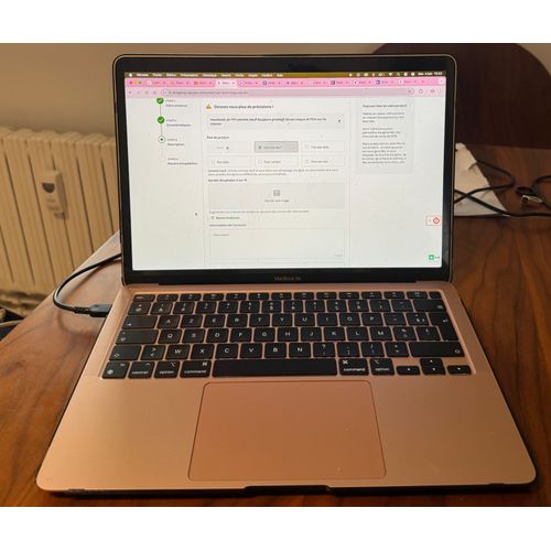 Apple MacBook Air 13.1" M1 - Ram 8 Go - DD 250 Go