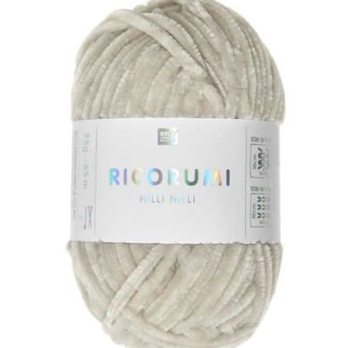 Pelote Ricorumi Nilli Nilli : La Chenille Polyester Pour Des Amigurumis Élégants - 25 Gr - Rico Design 021 Écru