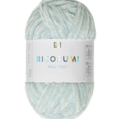 Pelote Ricorumi Nilli Nilli : La Chenille Polyester Pour Des Amigurumis Élégants - 25 Gr - Rico Design 015 Bleu Glacé