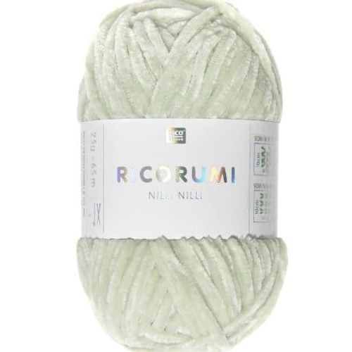 Pelote Ricorumi Nilli Nilli : La Chenille Polyester Pour Des Amigurumis Élégants - 25 Gr - Rico Design 018 Vert Menthe