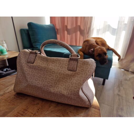 Sac à Main Guess - Cuir Rose - Taille Moyenne - Occasion Parfait état