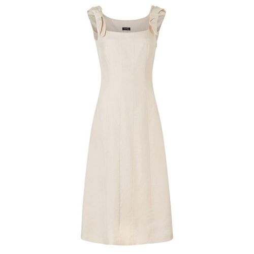 Patron Burda 5736 - Robe