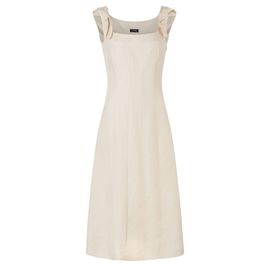 Patron Burda 5736 - Robe