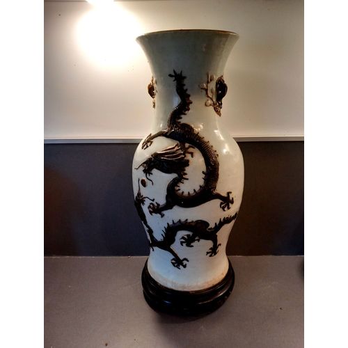 Grand vase ancien du 19 ème en céramique ou grès de Nankin