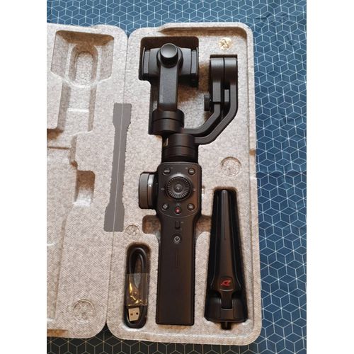 Stabilisateur Zhiyun Smooth 4 en parfait état