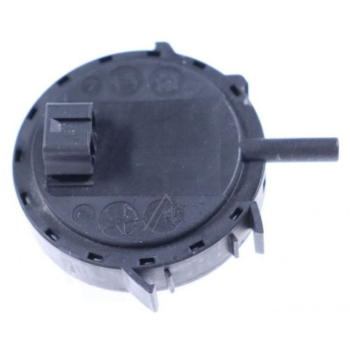 Pressostat B10p230 Lave-linge référence 52X0126 WT6284700 00495775 Lave-linge BRANDT, FAGOR, VEDETTE, CRYSTAL, MASTERCOOK, THOMSON, SANGIORGIO, GORENJE, EDESA, AYA, MABE, OCEAN, BLOMBERG, PROLINE