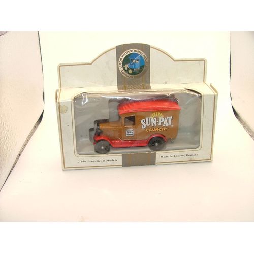 Lledo No 21048 - Days Gone Diecast Model Of A 1928 Chevrolet Van