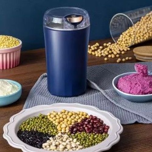broyeur de grains, moulin à café, noix, haricots, herbes pour la cuisine