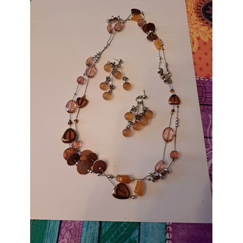 Parure Collier Et Boucles D'Oreille.