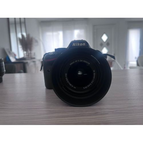Kit Nikon D5200