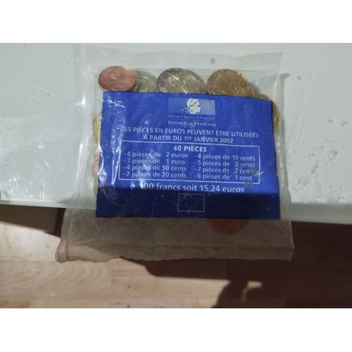Sachet De Pièces 40 Euros De 1999 A Être Utilisé A Partir Du 1er Janvier 2002