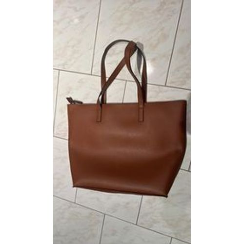 sac a main marron neuf.