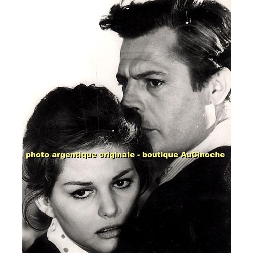 Claudia Cardinale Et Marcello Mastroianni / 2 Photos Argentiques Originales N&b De 1960 Pour Le Film Italien De Mauro Bolognini « Le Bel Antonio »