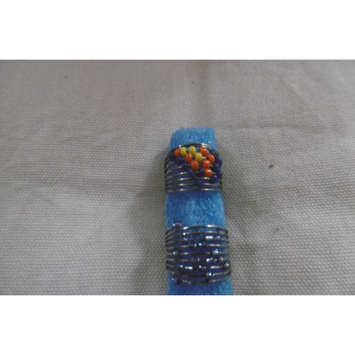 Bague Métal Spirale 8 Cercles 20mm Avec Perles De Rocailles Lot De 2 : 1 Perles Multicolores Opaques Et 1 Bleu Transparentes Farbel
