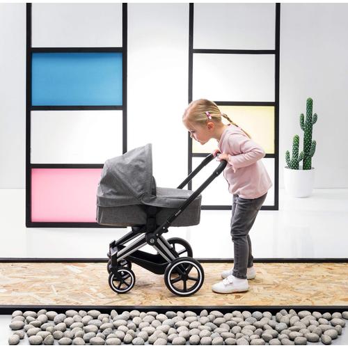 Corolle - Cybex X Combo Poussette 3 en 1 - pour poupon 36 et 42 cm - Des 3  ans : : Bébé et Puériculture