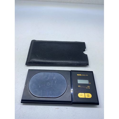 TANITA 1479V - Balance de Poche Numérique - Précision 120g/0,1g- excellant état