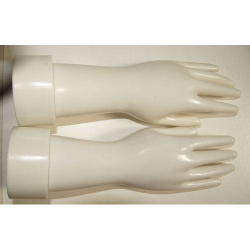 Lot De Deux Mannequins Main Droite Et Gauche