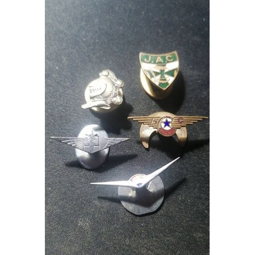 Lot Boutonnières Thèmes Divers ( Militaire, Avion, Etc)