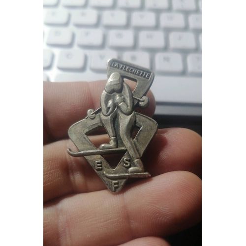 Insigne Badge La Flechette Esf École De Ski Français Signée Beraudy