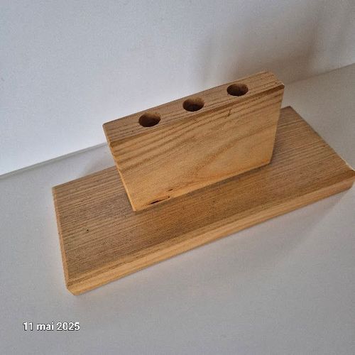 Porte parapluies secs en bois, leger, pratique, et écolo