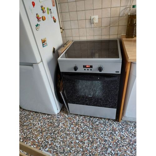 Table de cuisson induction + four marque FAURE modèle FCI6569PSA classe A