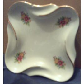 Cendrier / Ramasse Monnaie -- Porcelaine De Limoges