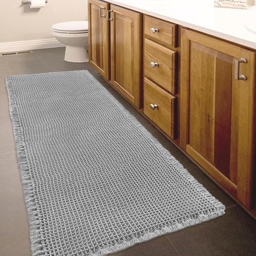 Waffle-Tapis de bain super absorbant-61 x 153 cm-Antidérapant-Lavable en machine-Confortable-Avec pompons-Style bohème-Pour sol de salle de bain-Gris clair