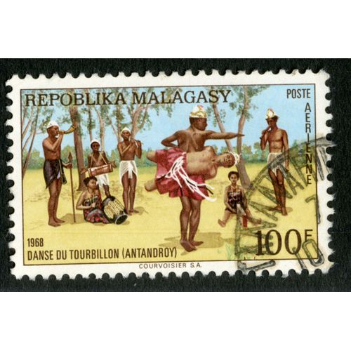 Timbre Oblitéré Repoblika Malagasy, Danse Du Tourbillon, Antandroy, Poste Aérienne, 1968, 100 F