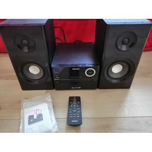 chaine Philips noire et sa notice et sa télécommande