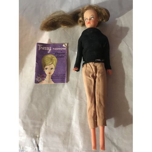 Vintage : poupee tressy de bella
