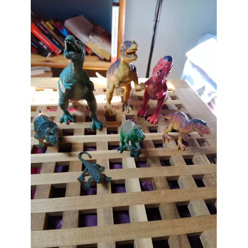 Lot de 7 dinosaures