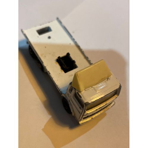 Majorette camion plateau blanc 