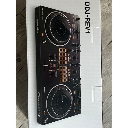 Table de mixage Pioneer DDJ-REV 1
