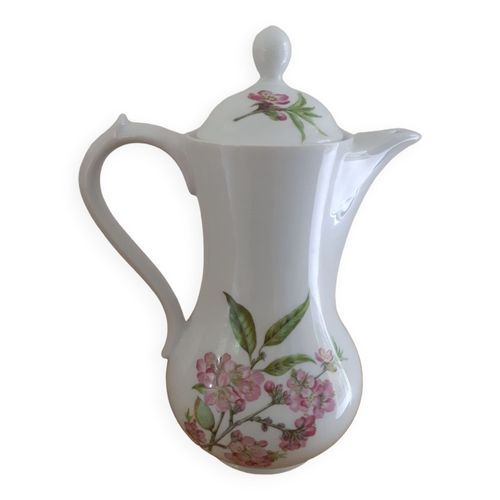 Thire Porcelaine De Limoges Lys Royal Blanc
